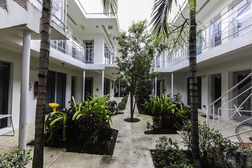 South Exclusive * Miami Beach