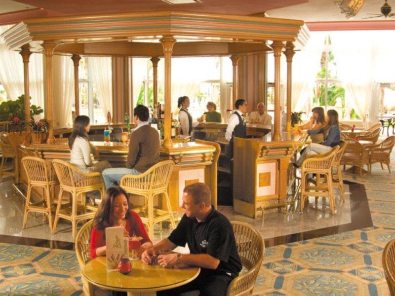 Hotel Riu Plaza Miami