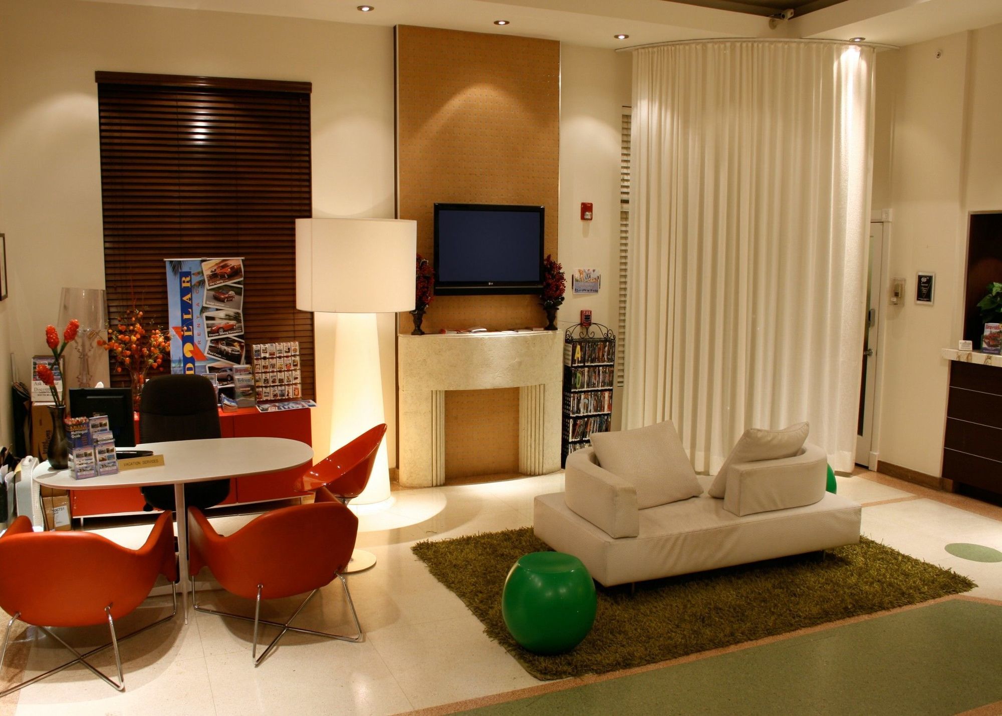 Hotel Hilton Vacation Club Crescent On South Miami