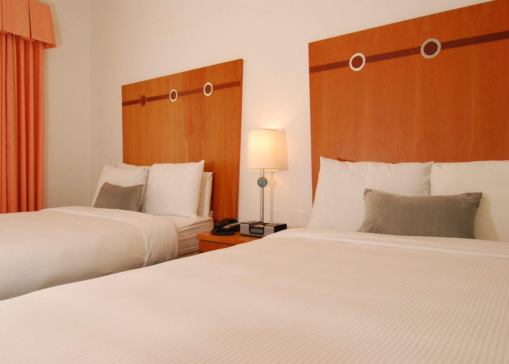 Hotel Avalon Miami Beach