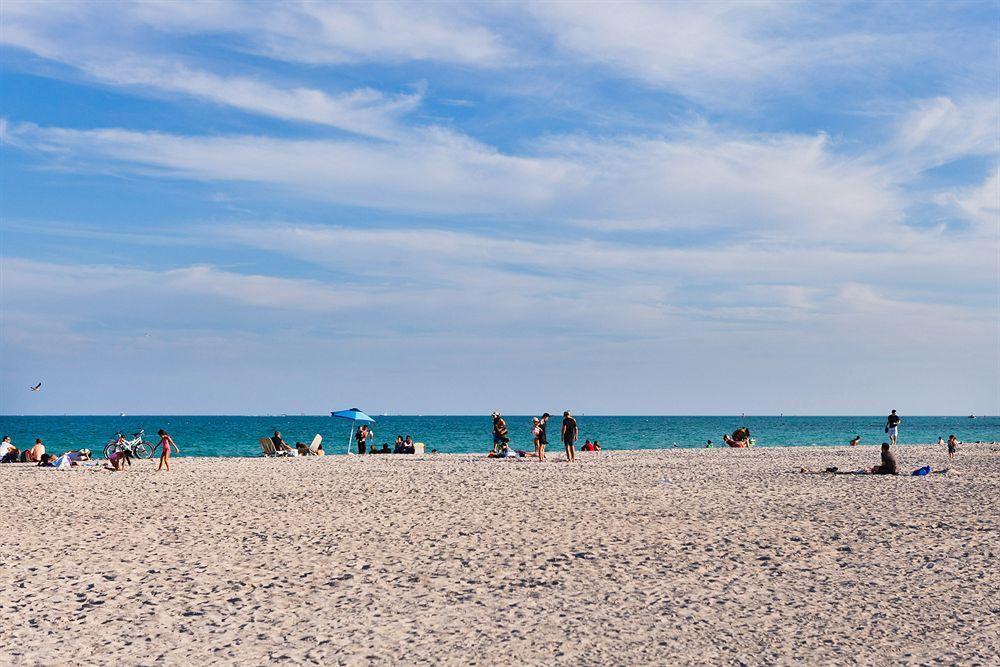 Sky At Ocean Drive South Miami Beach