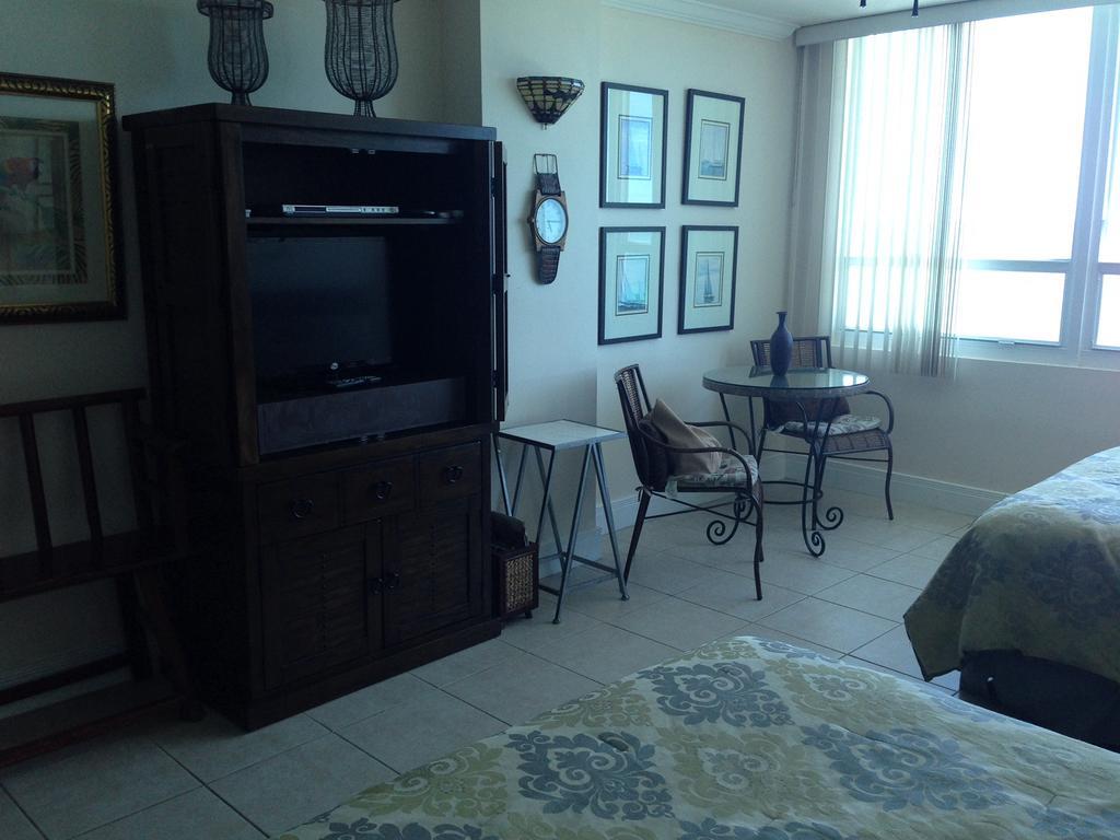 Apartment Ocean Front Units Miami Beach