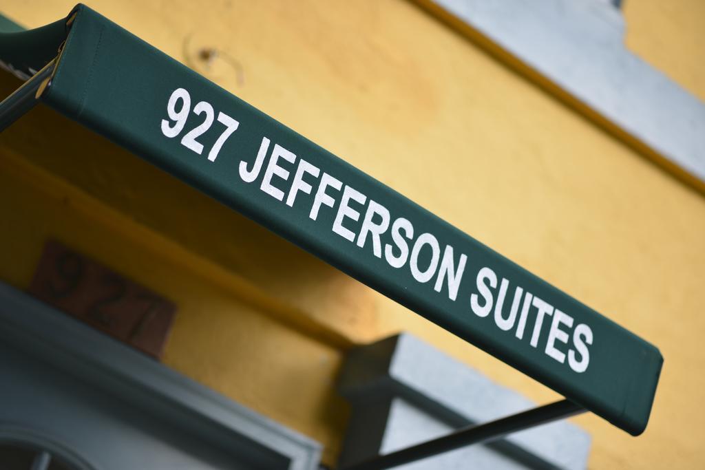 927 Jefferson Apartment *