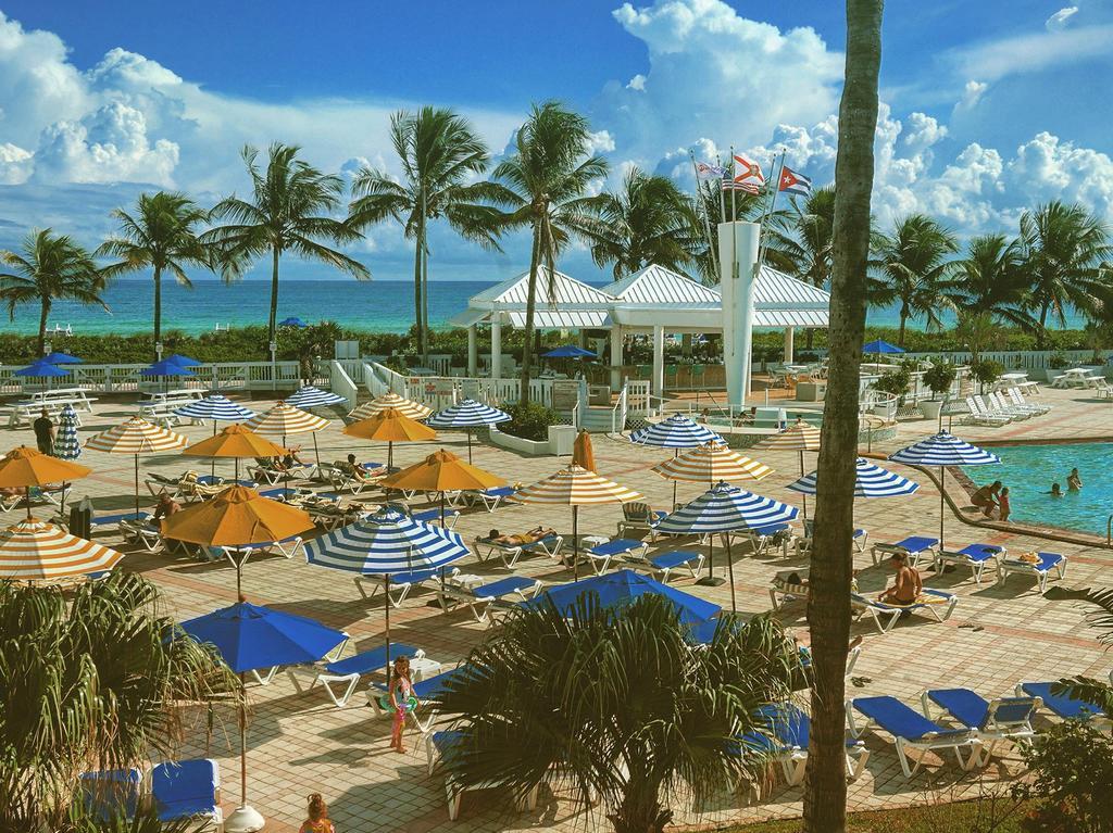 Deauville Resort Miami Beach