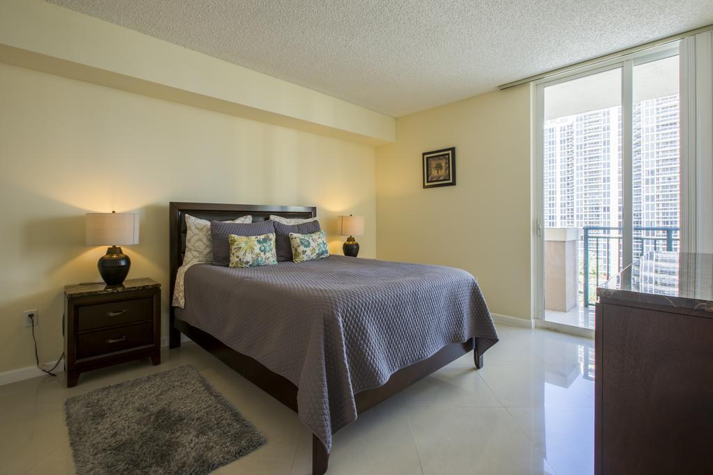 Apartment By Great Sunny Isles Lodging Miami Beach