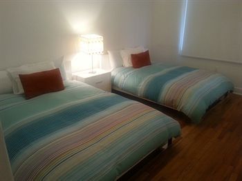 Apartment Silvia Miami *