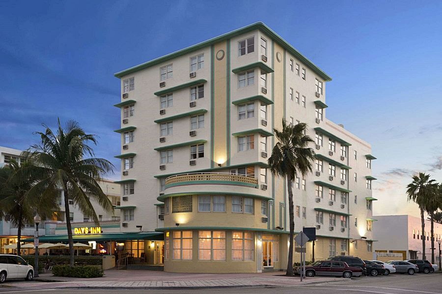 Broadmore Miami Hotel