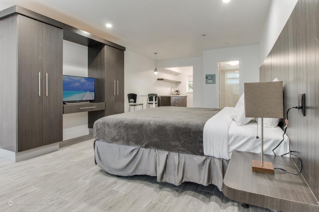 Harding Apartment
