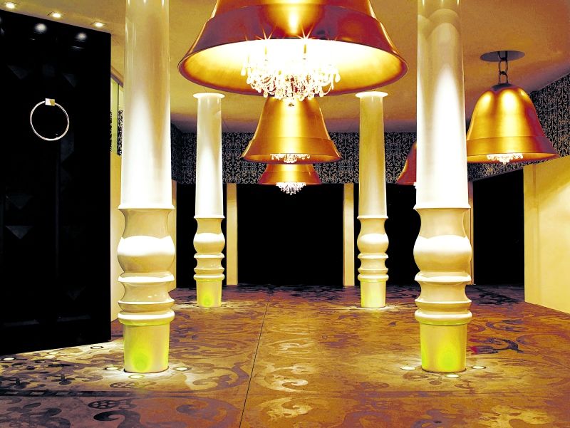 Mondrian South 4*