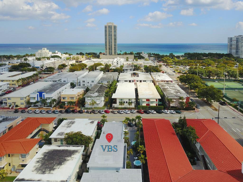 Miami Beach Byron Suites *