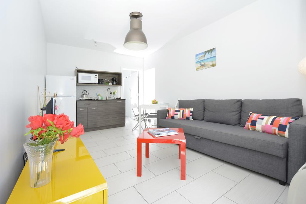 Miami Beach Byron Suites Apartment *