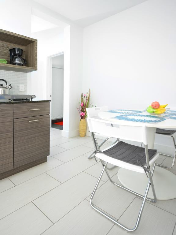 Miami Beach Byron Suites