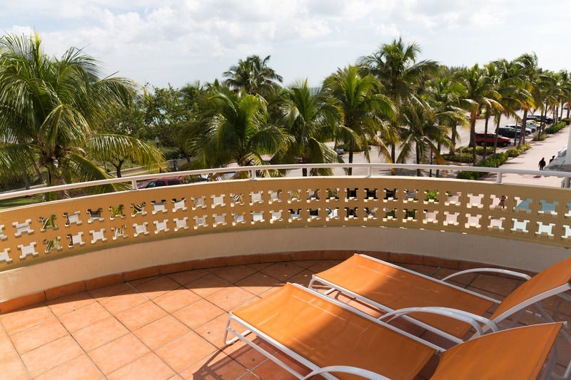 Broadmore Miami 3*