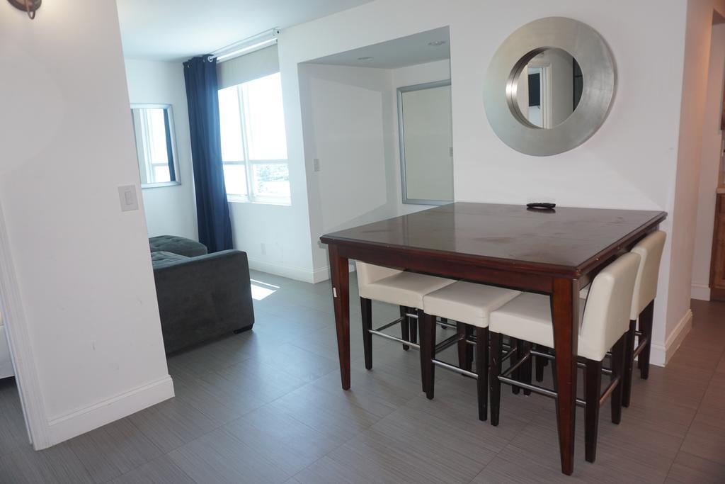 By Design Suites Apartment *