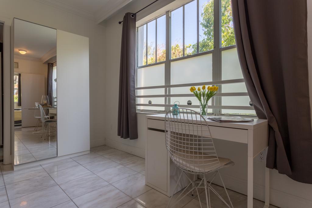 Apartment Holiday On Lincoln Road