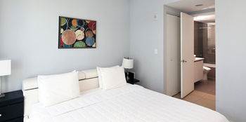 Pelican Furnished In Monte Carlo Miami Hotel Miami Beach