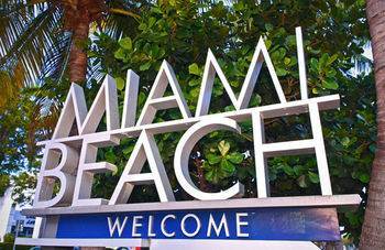Pelican Furnished In Monte Carlo Miami 4* Miami Beach