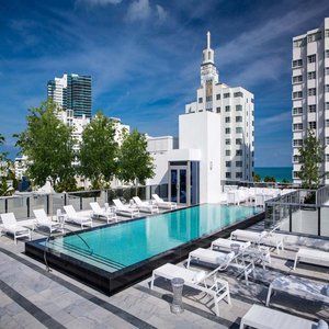 Hotel Domio Kaskades Miami Beach