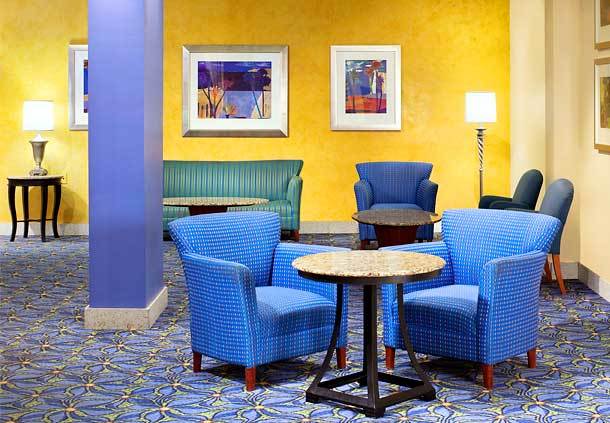 Courtyard Miami South 3*