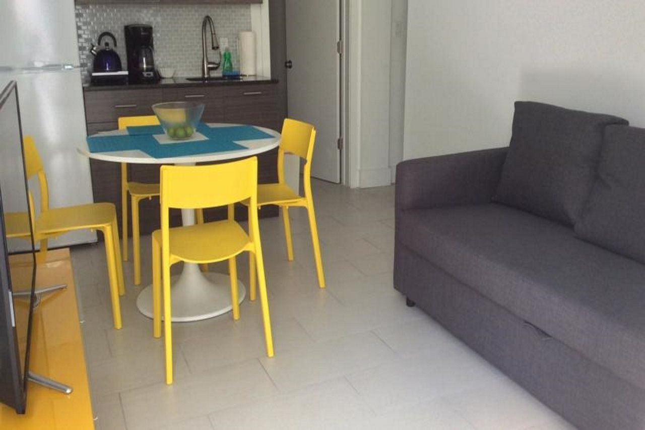 Miami Beach Byron Suites Apartment