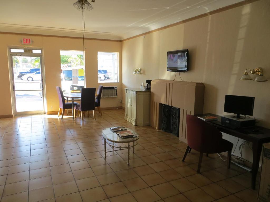 Alamo Miami Apartment