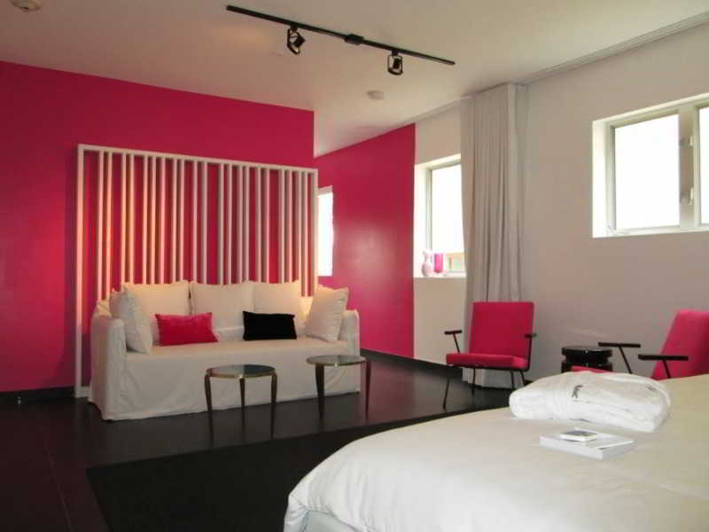 Blanc Kara- Adults Only Miami Beach