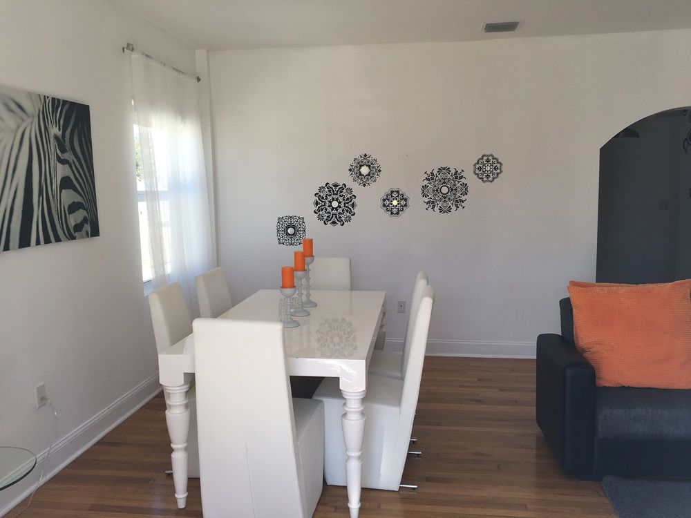 Apartment Silvia Miami *