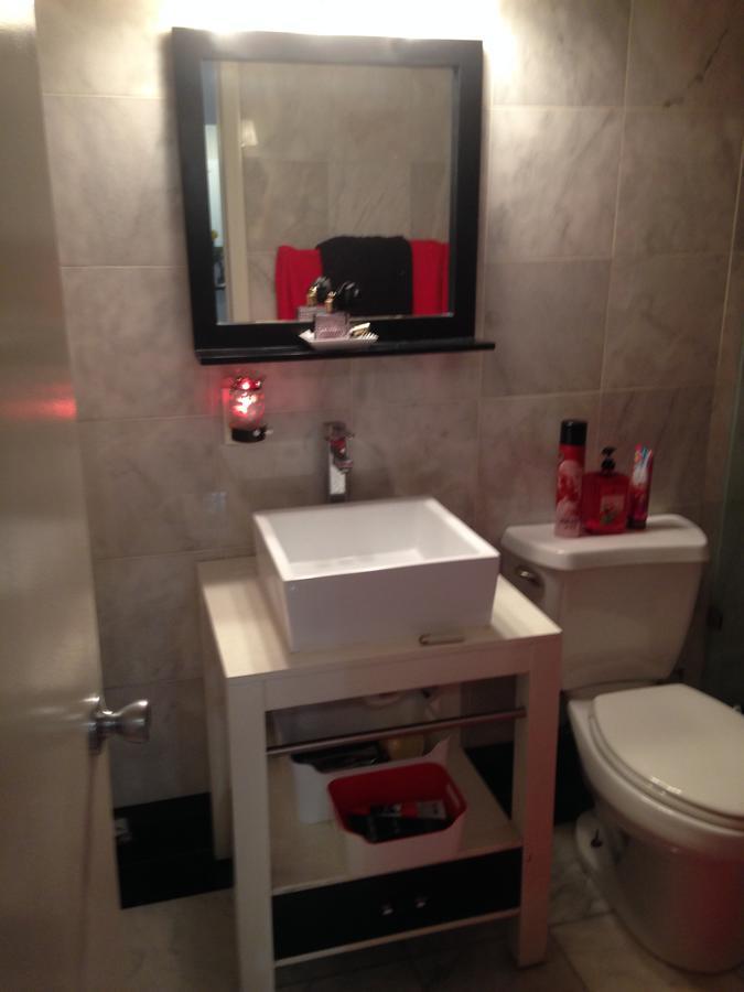 First On Lincoln Apartment