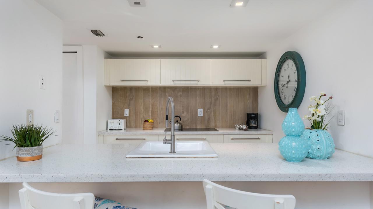 Ocean Drive Casa Grande Suites