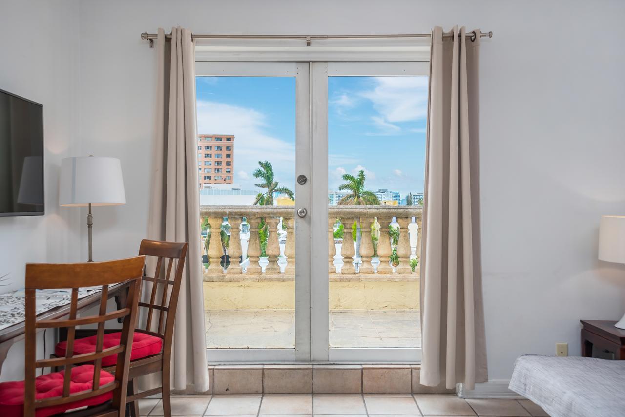 Ocean Drive Casa Grande Suites