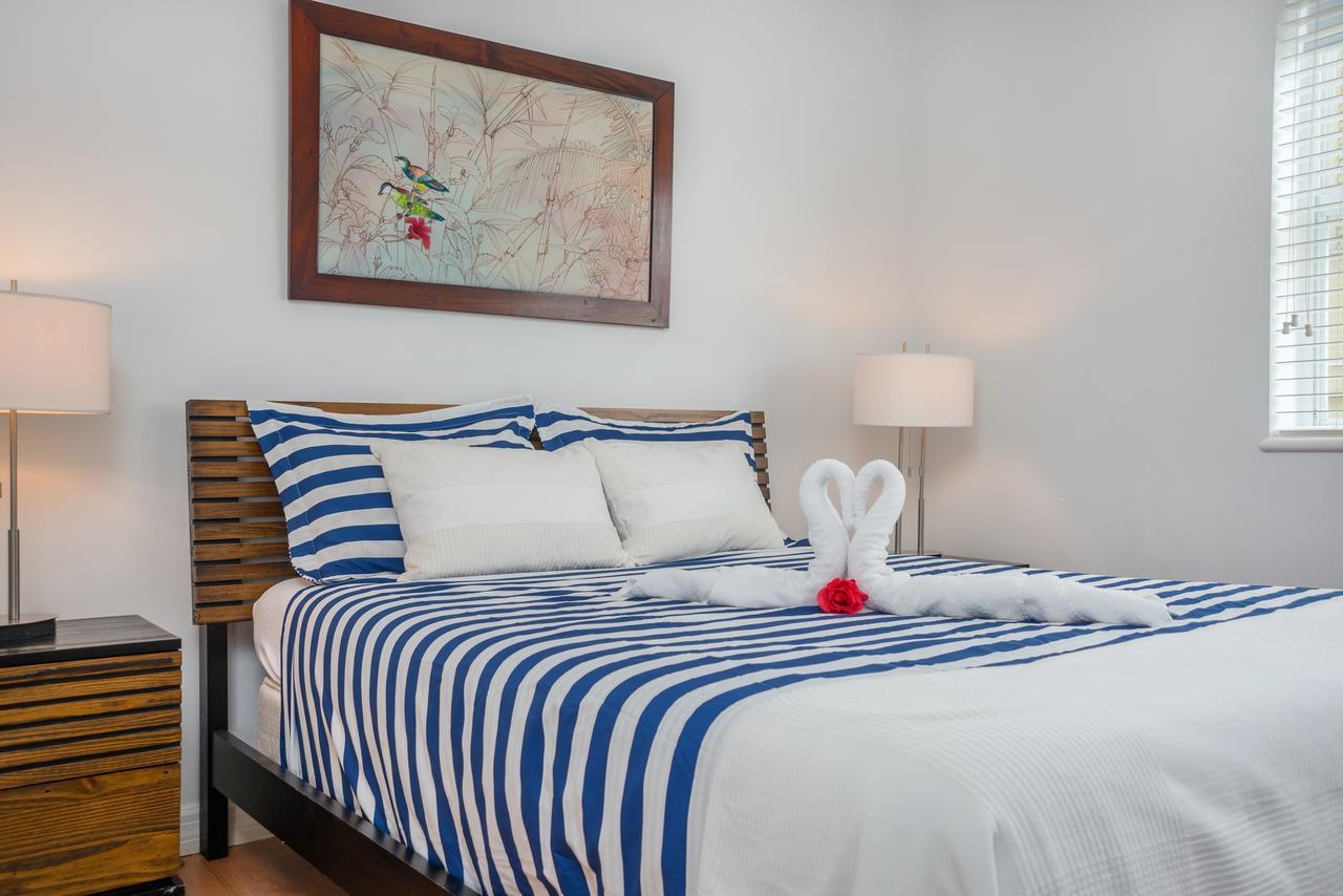 Ocean Drive Casa Grande Suites *