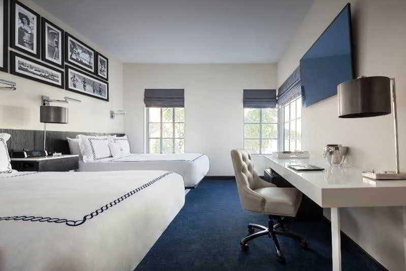 Hotel Gale South Beach & Regent 4*