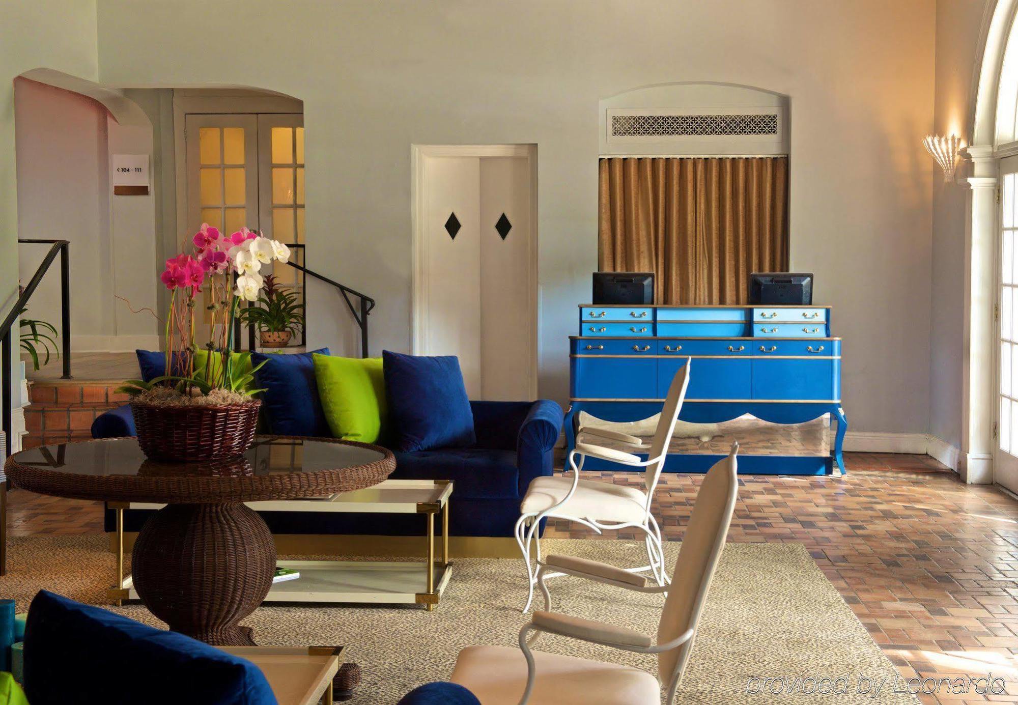 Hotel Blue Moon 4*