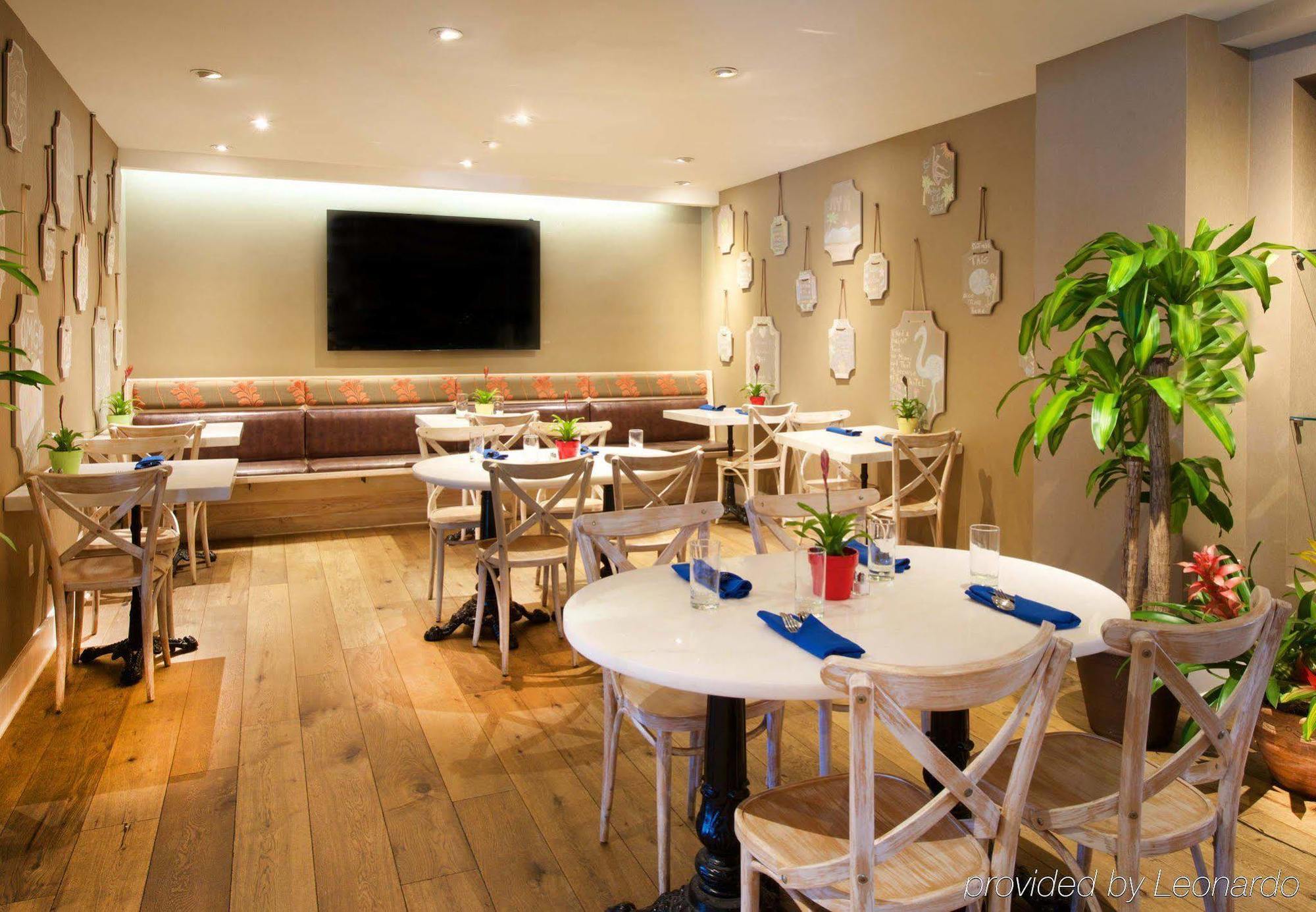 Hotel Blue Moon Miami Beach