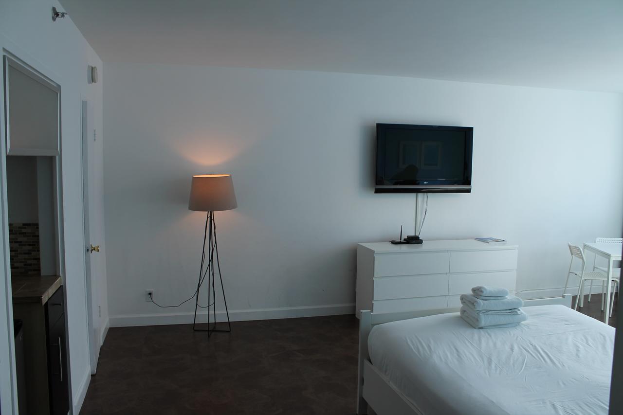 Miami Vice Suites * Miami Beach