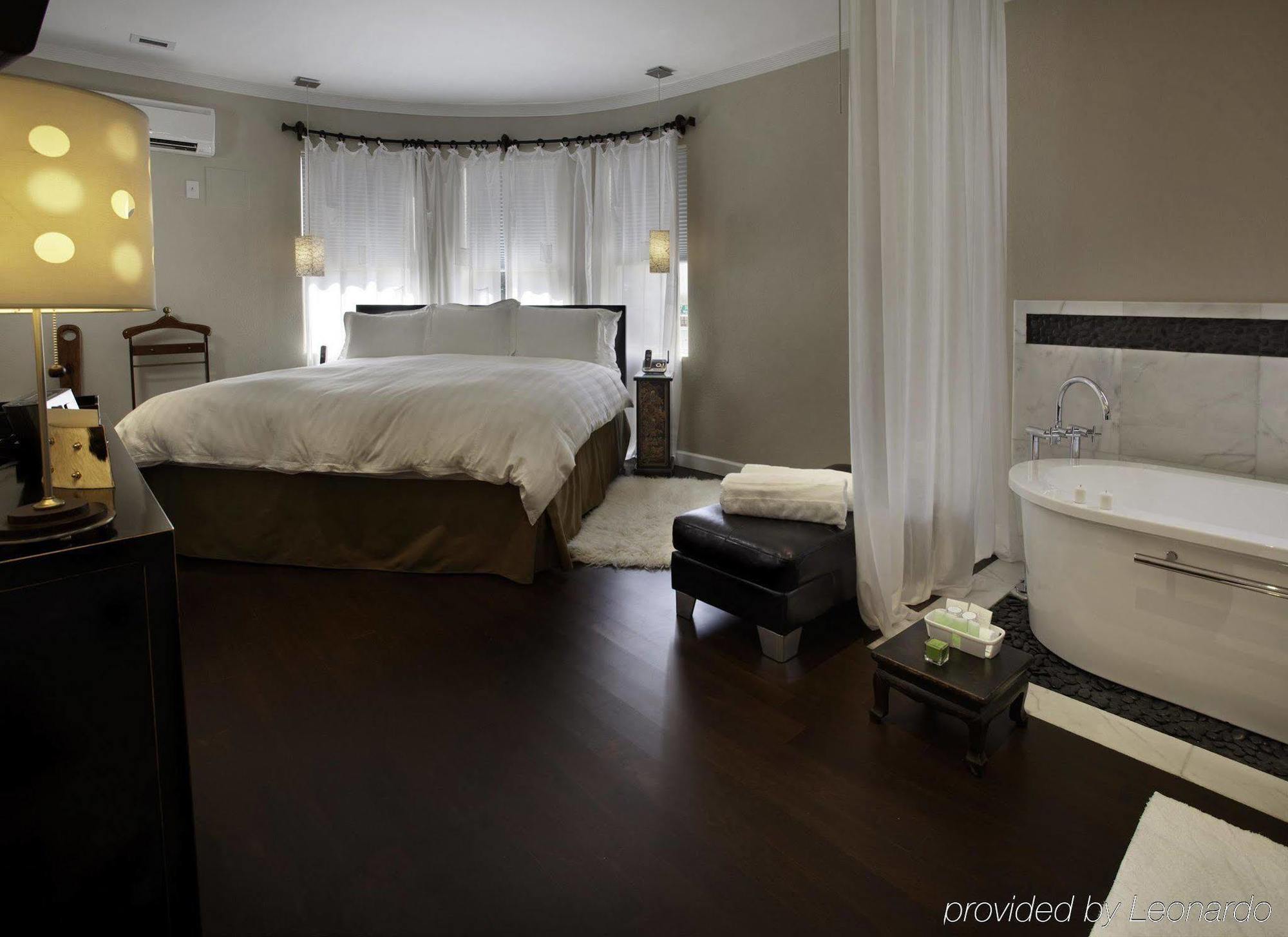 Cadet 4* Miami Beach