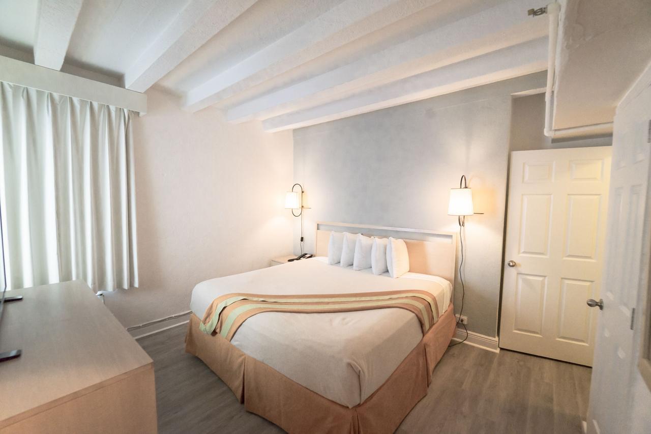 Broadmore Miami 3*