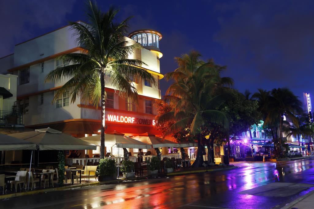 Waldorf Towers South Hotel