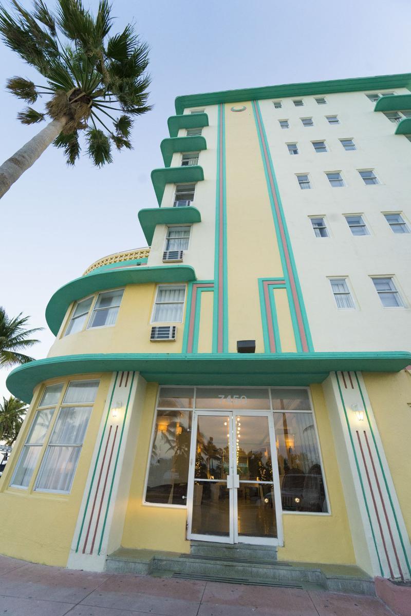 Hotel Broadmore Miami 3*