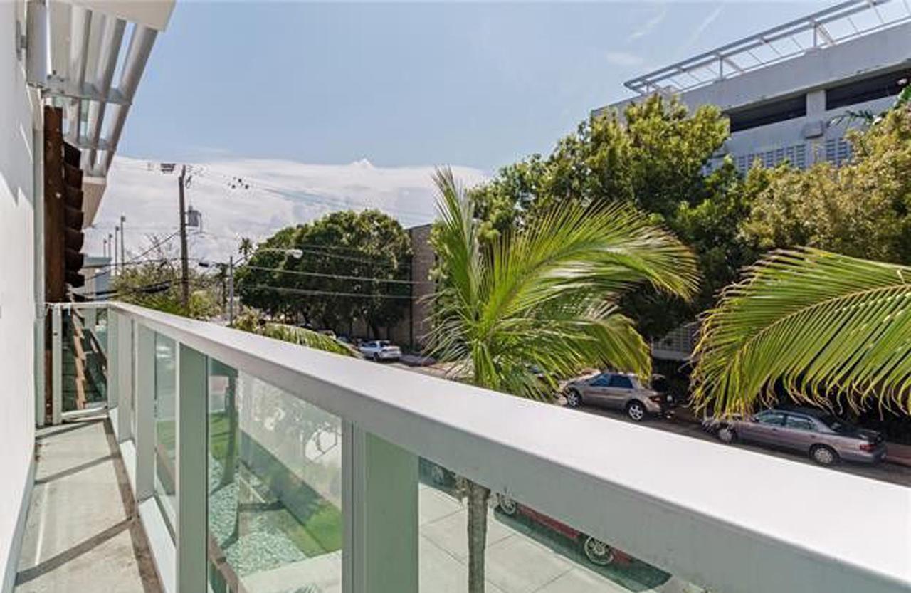 Boutique 1215 West Avenue Apartment *
