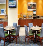Courtyard Miami South 3*