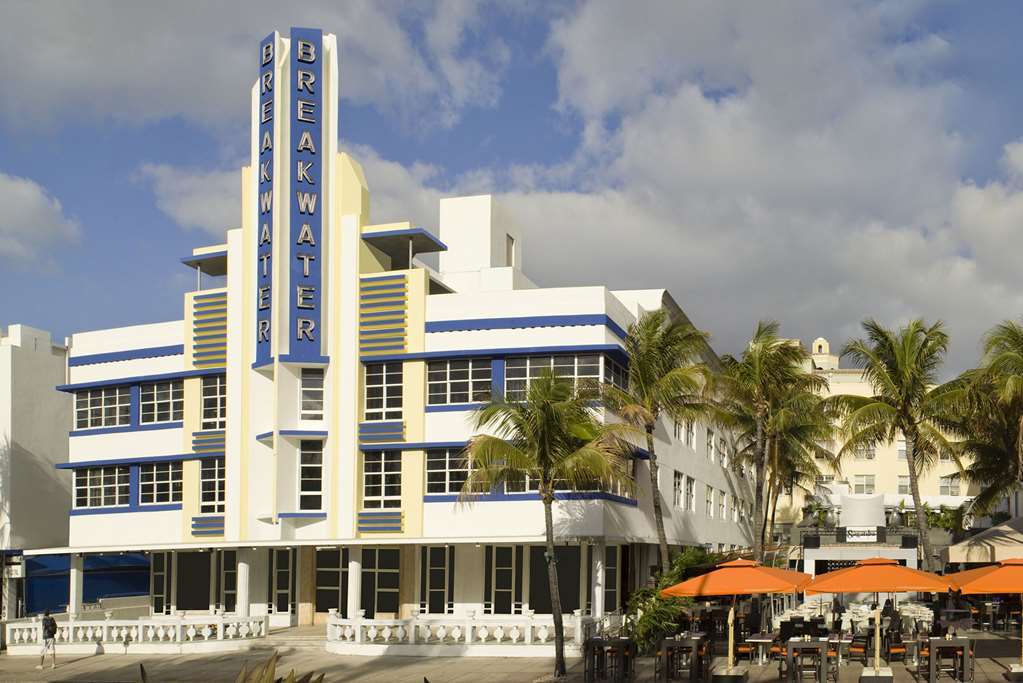 Breakwater South Hotel 4*