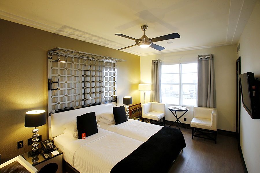 Hotel Waldorf Towers South Miami Beach