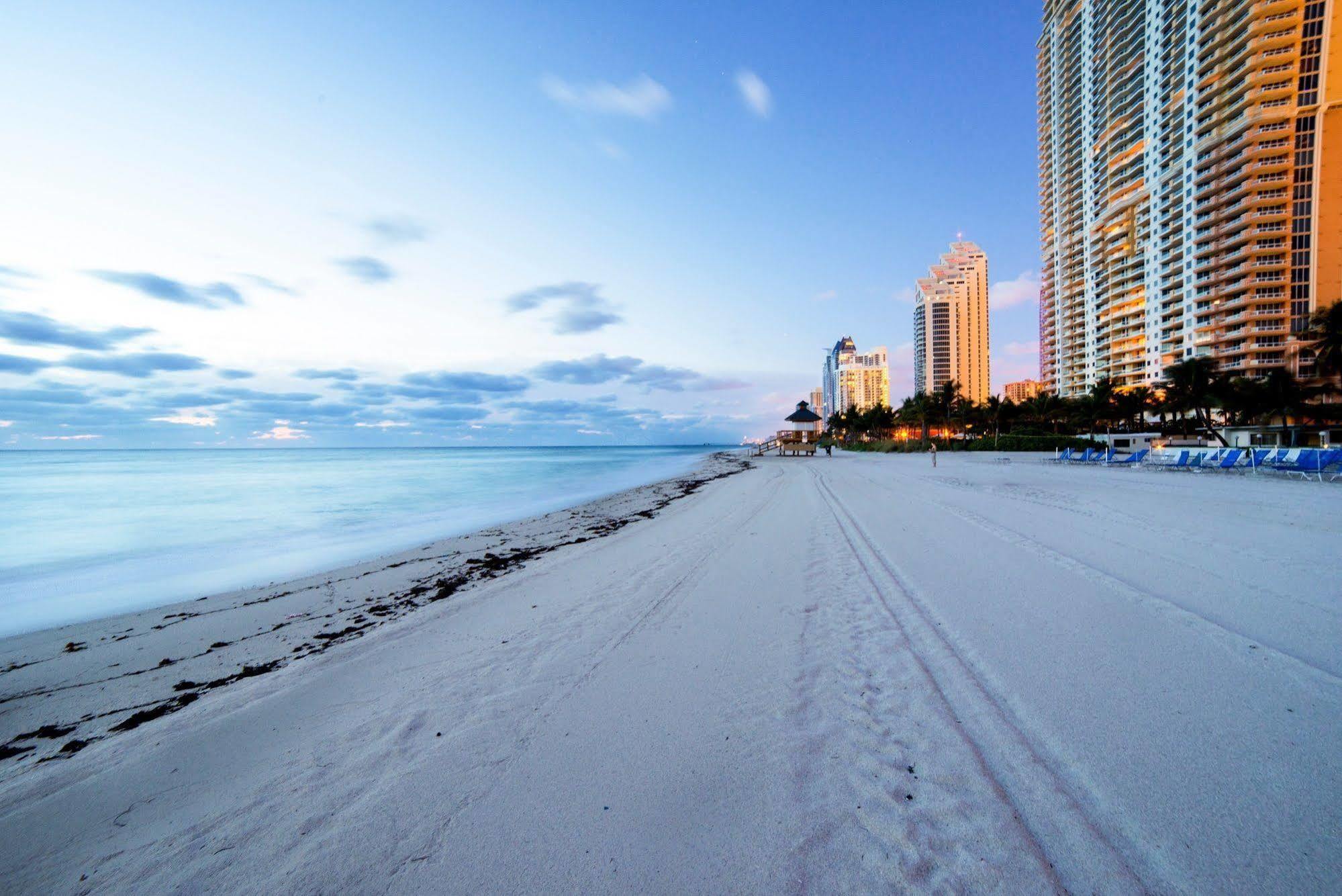 Hotel Ocean Reef Miami Beach