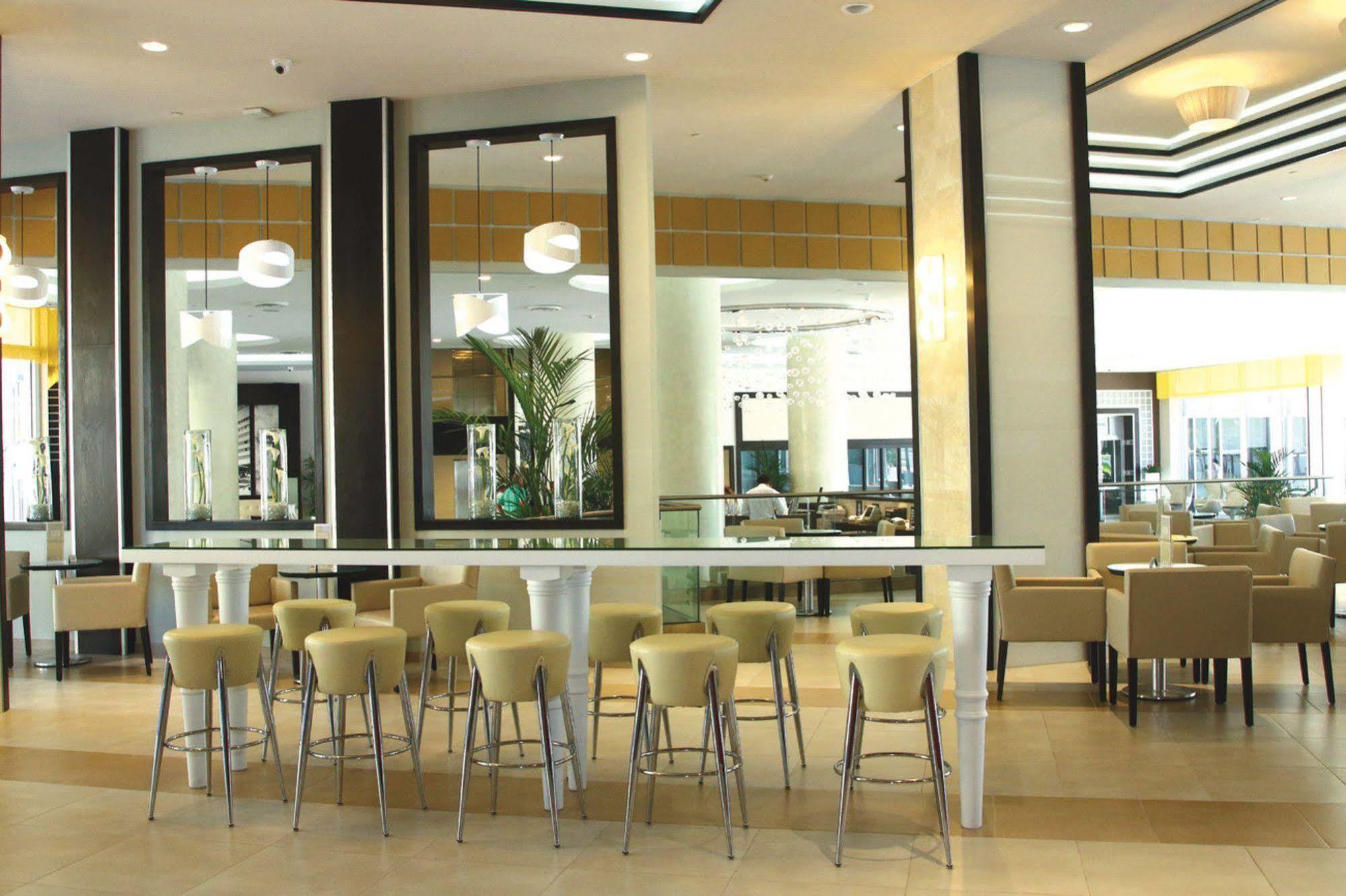 Hotel Riu Plaza Miami Miami Beach