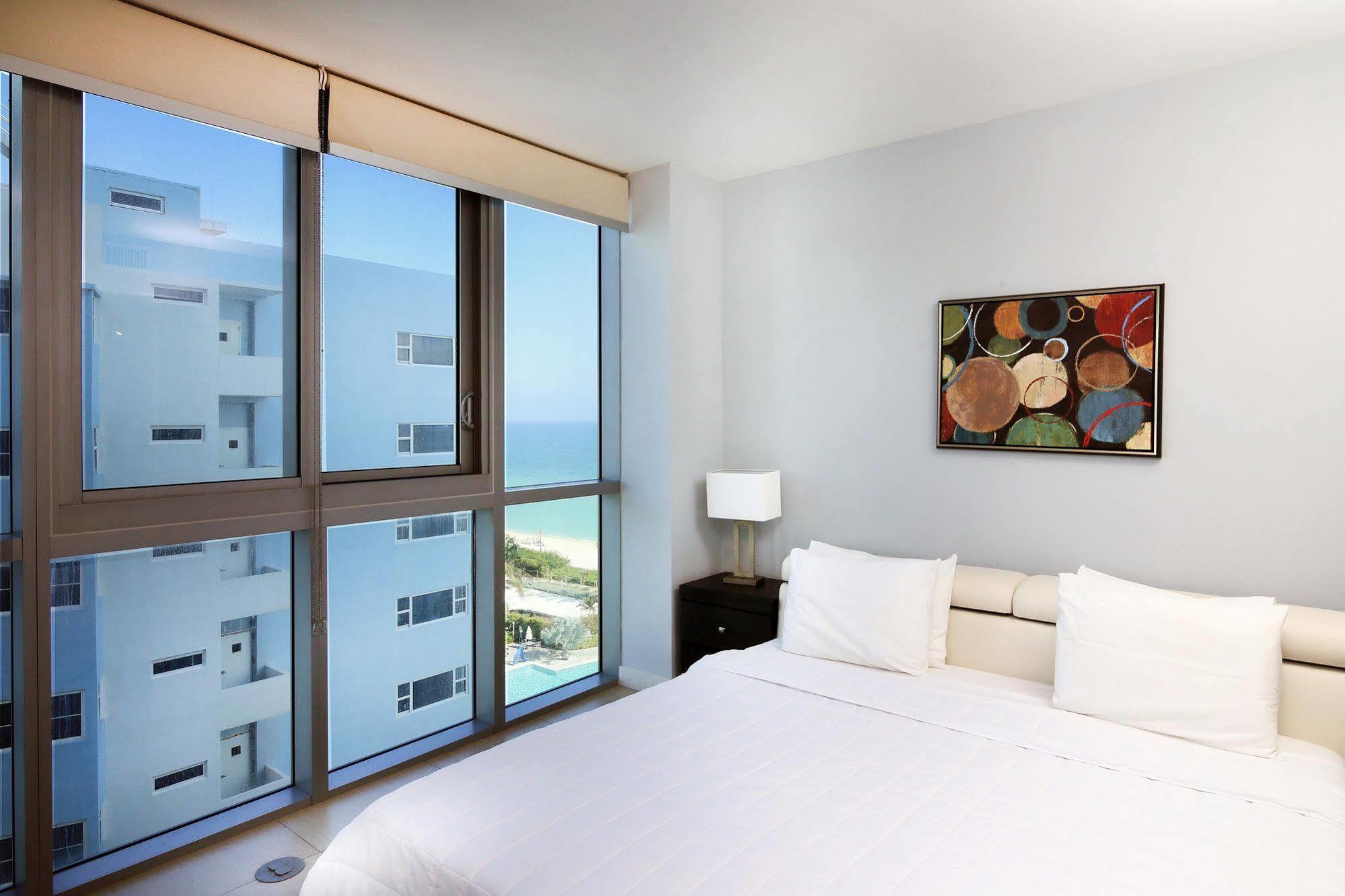 Hotel Pelican Furnished In Monte Carlo Miami Miami Beach