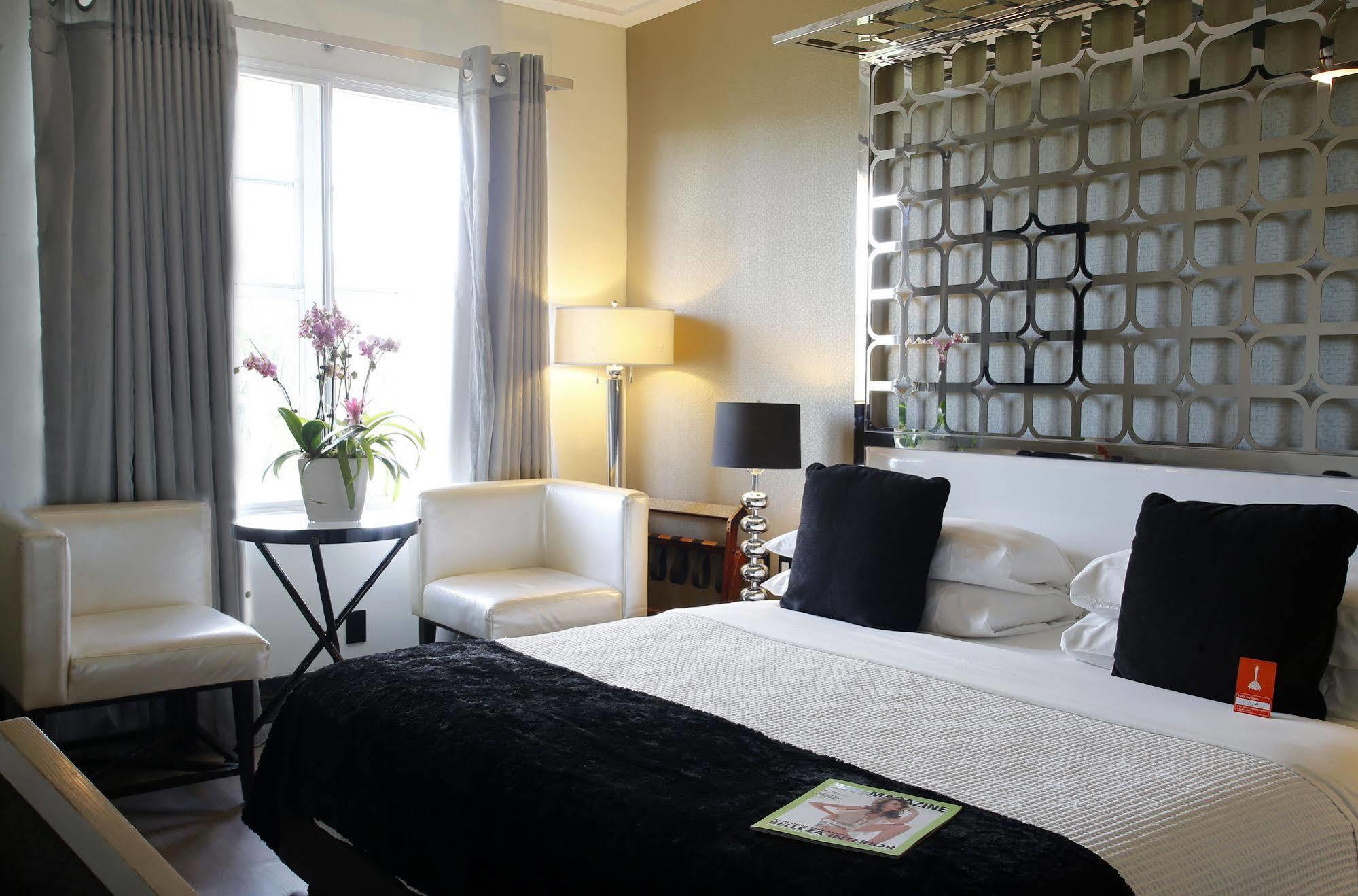 Hotel Waldorf Towers South 3*
