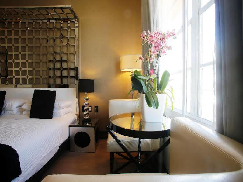 Hotel Waldorf Towers South 3*