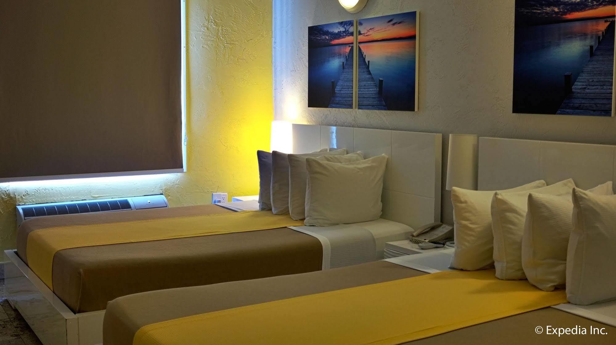 Hotel Ocean Five 3*