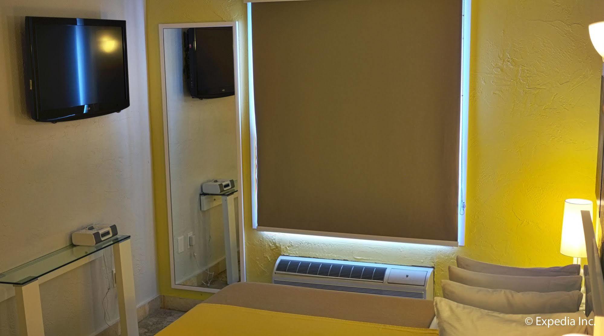Hotel Ocean Five 3*